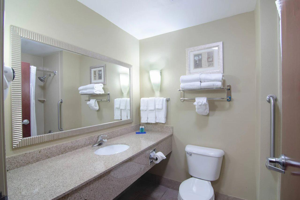 Comfort Suites Mobile-South Alabama University Area Exterior foto